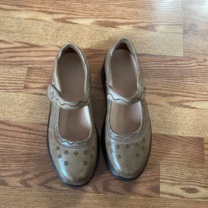 Dr Comfort Tan Leather Sunshine Orthopedic Mary Jane Shoes  Size 9.5M